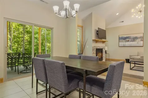 48 River Walk Drive Asheville NC 28804