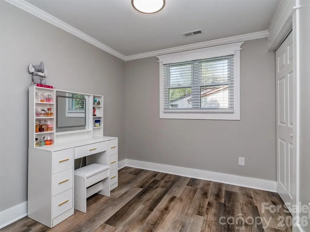 6821 Saddle Point Road Charlotte NC 28212