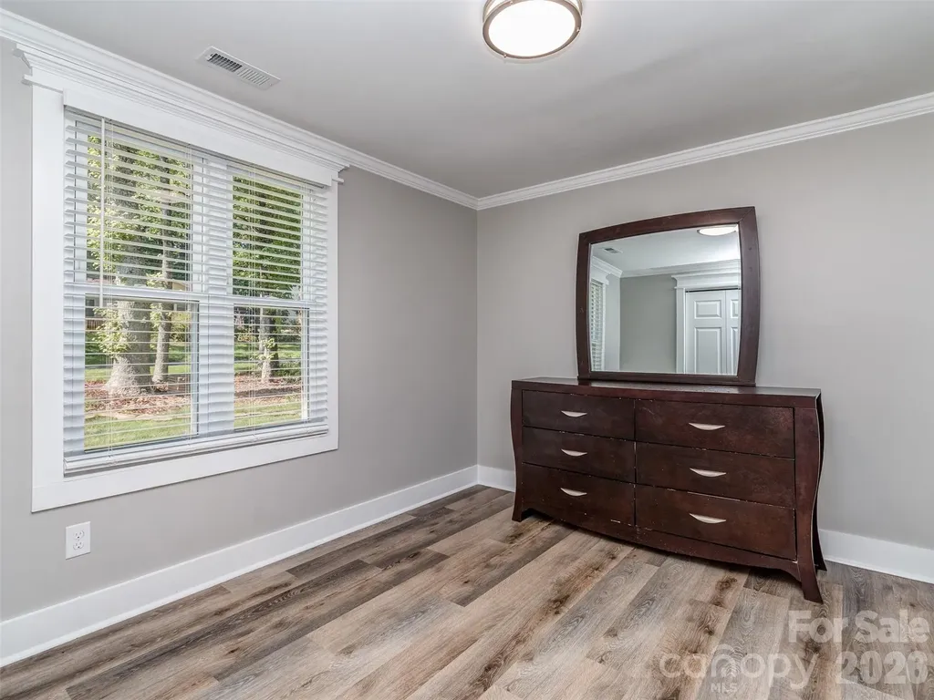 6821 Saddle Point Road Charlotte NC 28212