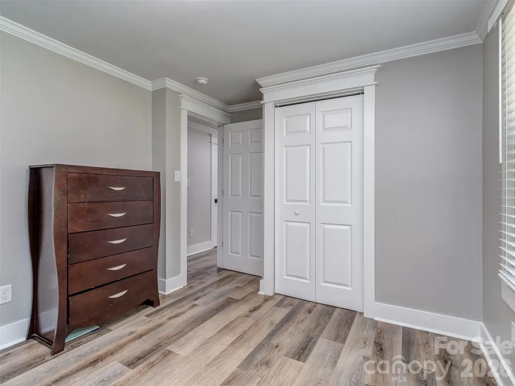 6821 Saddle Point Road Charlotte NC 28212