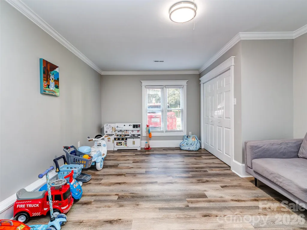 6821 Saddle Point Road Charlotte NC 28212