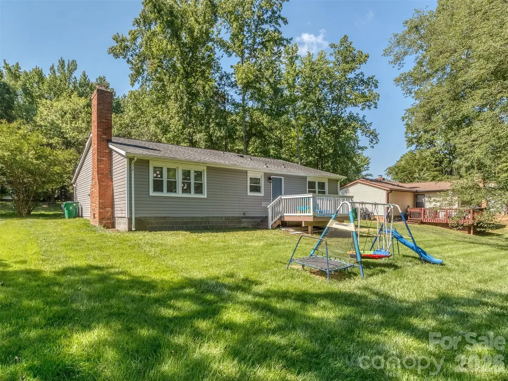 6821 Saddle Point Road Charlotte NC 28212