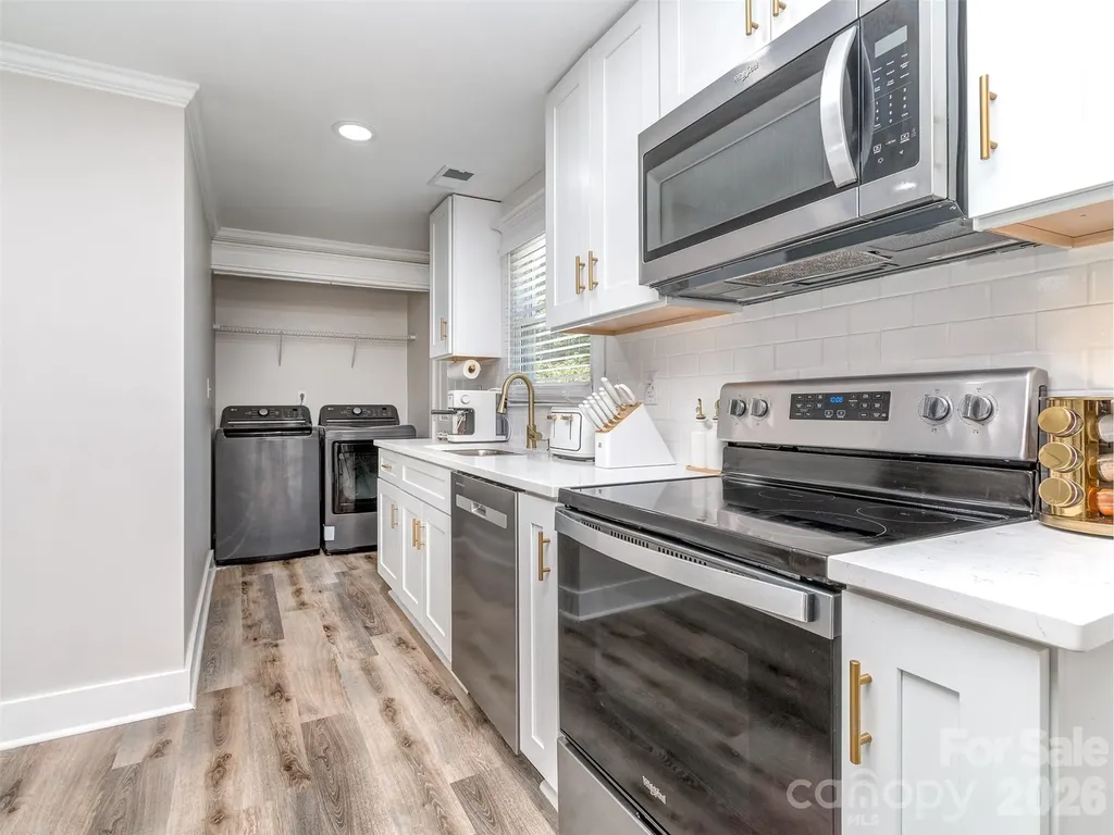 6821 Saddle Point Road Charlotte NC 28212
