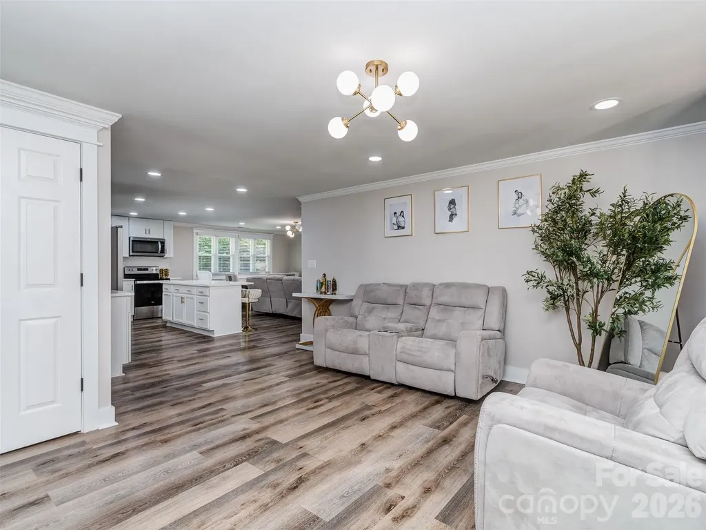 6821 Saddle Point Road Charlotte NC 28212