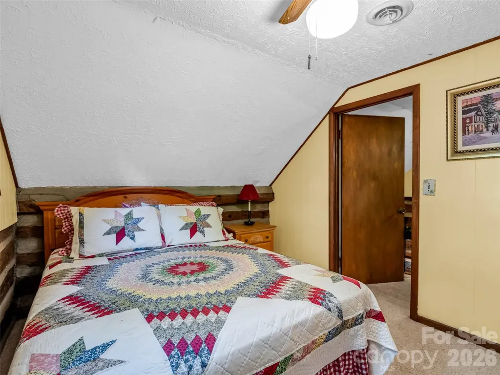 1208 Forest Lake Heights Drive Nebo NC 28761