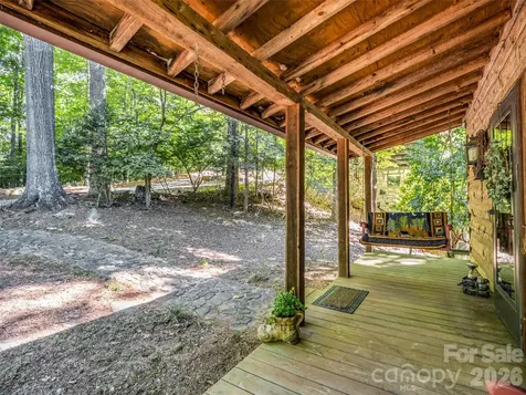 1208 Forest Lake Heights Drive Nebo NC 28761