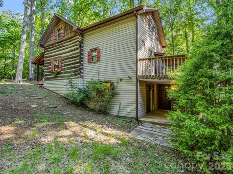 1208 Forest Lake Heights Drive Nebo NC 28761