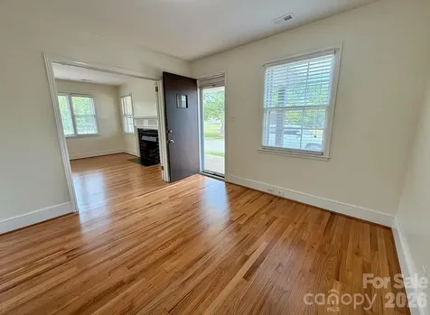 917 W Pine Street Blacksburg SC 29702