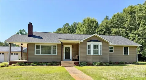 917 W Pine Street Blacksburg SC 29702