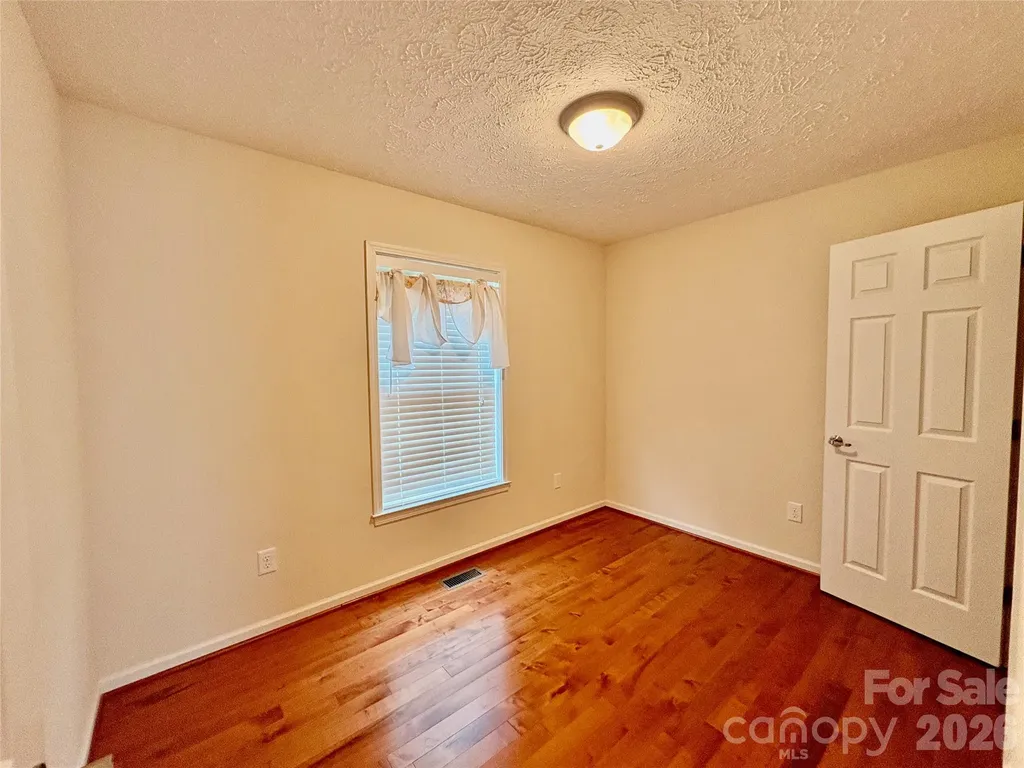 95 Newberry Drive Fletcher NC 28732