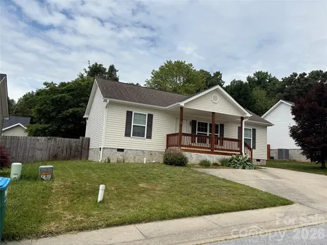 95 Newberry Drive Fletcher NC 28732