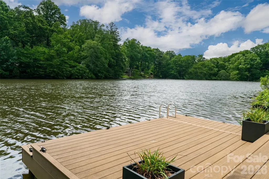 305 Lakewood Drive Asheville NC 28803