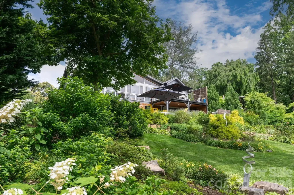 305 Lakewood Drive Asheville NC 28803
