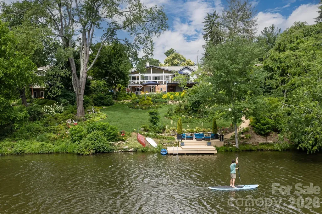305 Lakewood Drive Asheville NC 28803