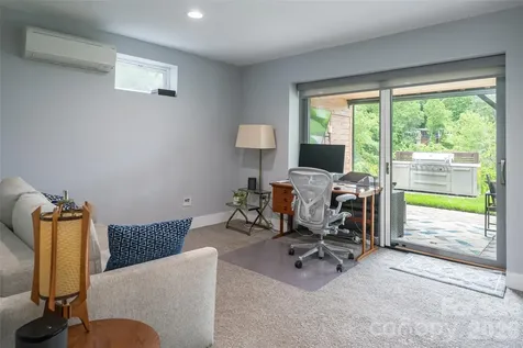 305 Lakewood Drive Asheville NC 28803