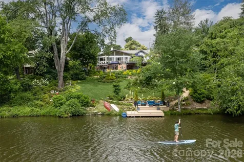 305 Lakewood Drive Asheville NC 28803