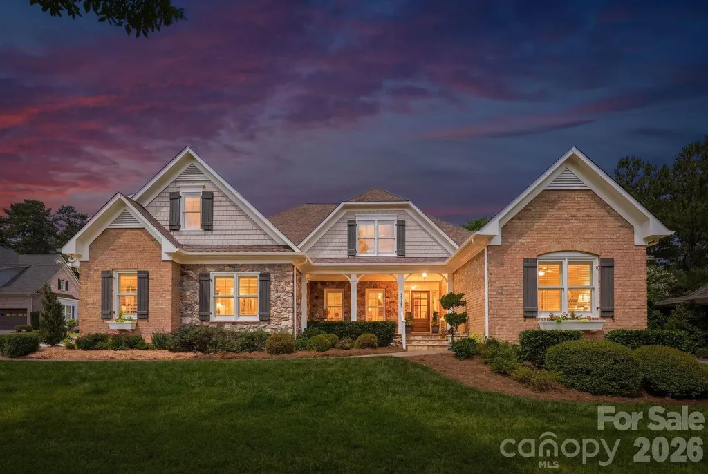 18527 Carnegie Overlook Boulevard Davidson NC 28036