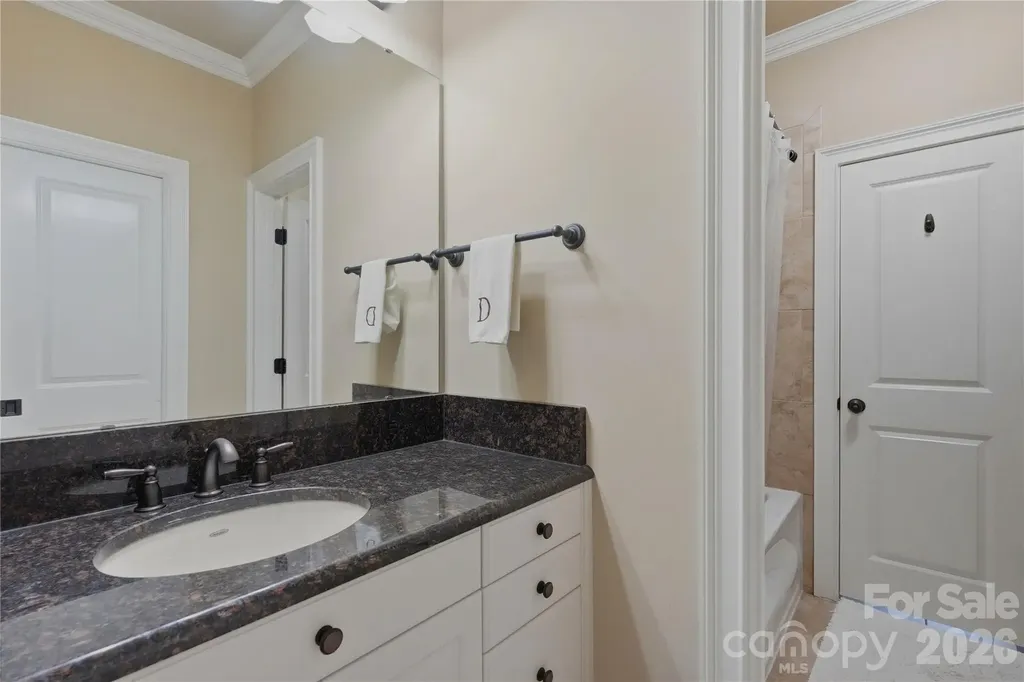 18527 Carnegie Overlook Boulevard Davidson NC 28036