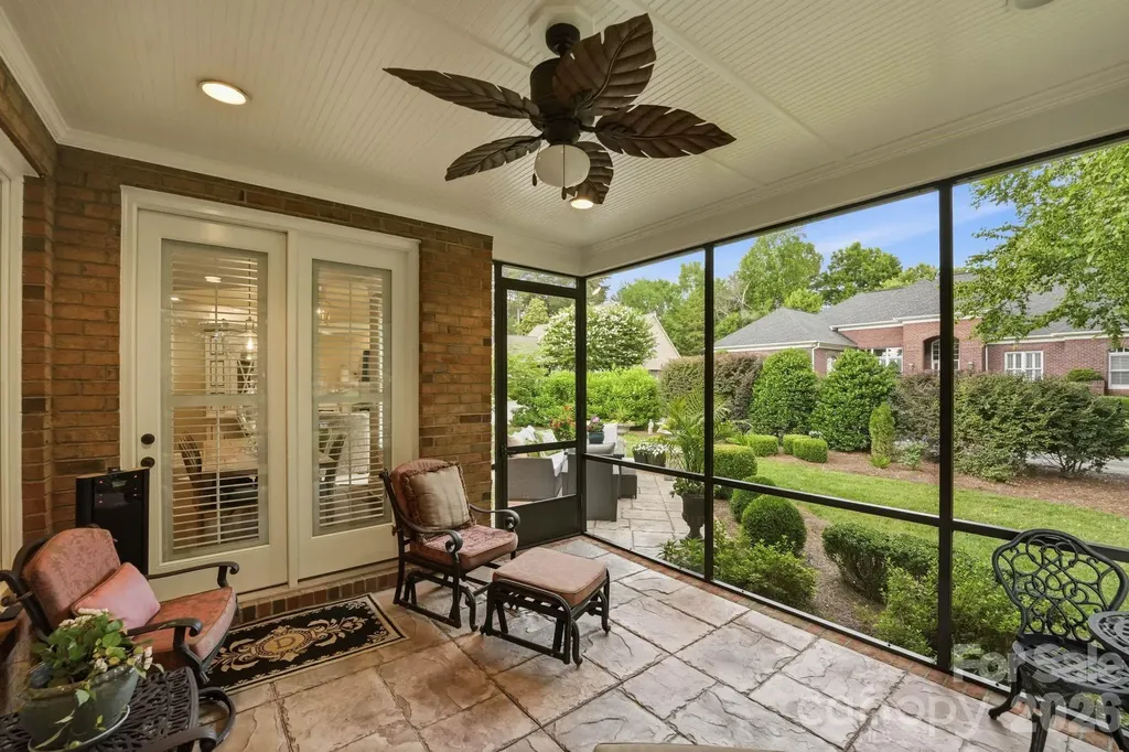 18527 Carnegie Overlook Boulevard Davidson NC 28036