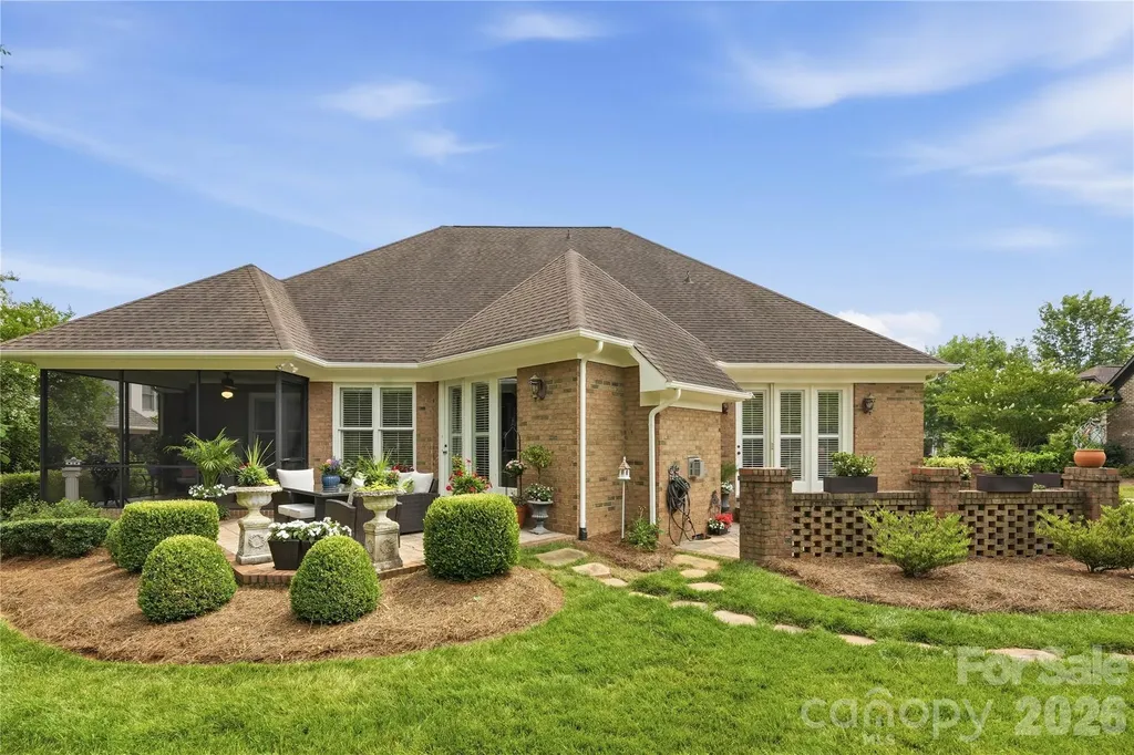 18527 Carnegie Overlook Boulevard Davidson NC 28036