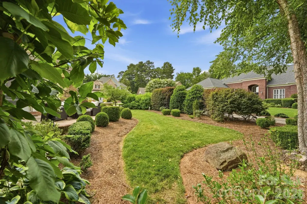 18527 Carnegie Overlook Boulevard Davidson NC 28036