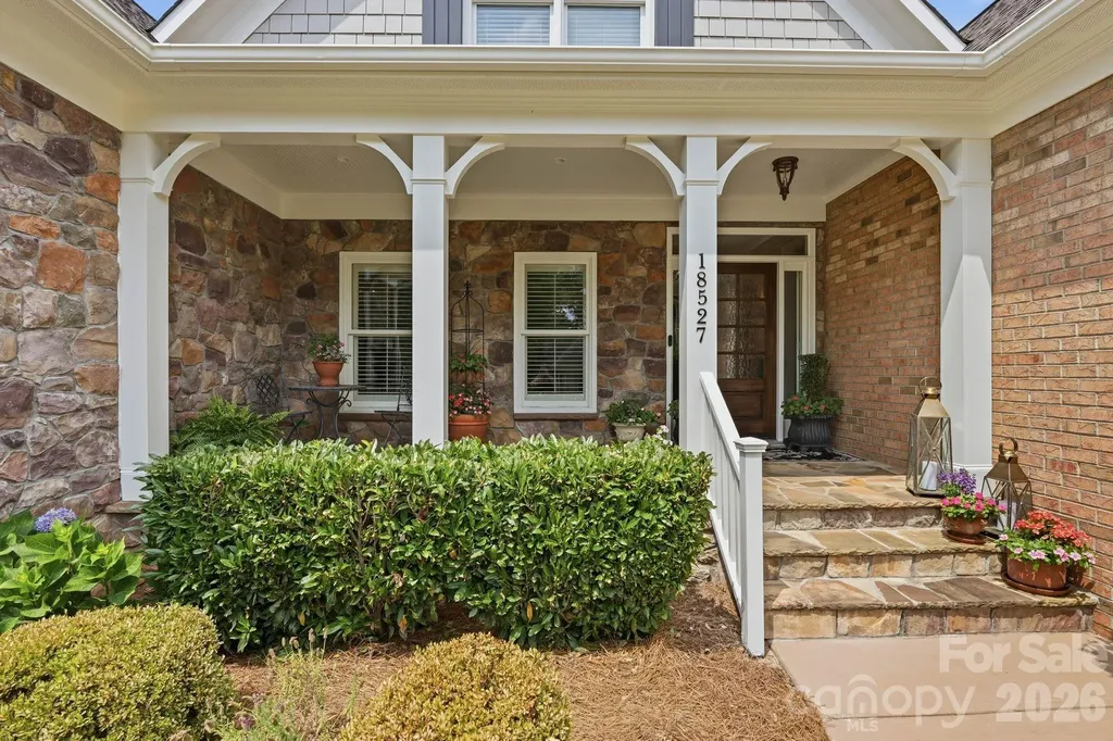 18527 Carnegie Overlook Boulevard Davidson NC 28036