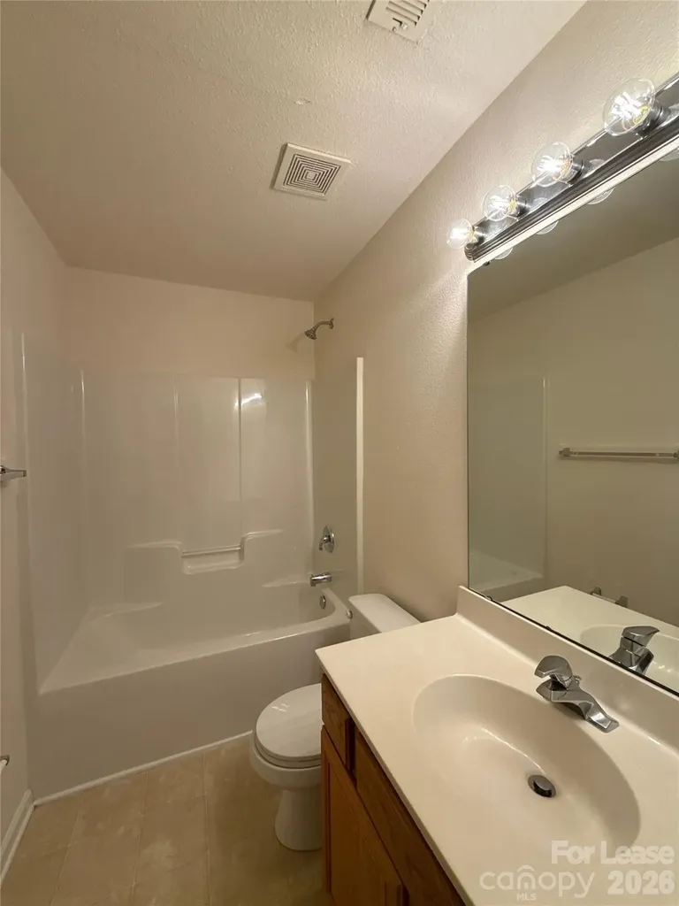 4606 Kingsland Court Charlotte NC 28269