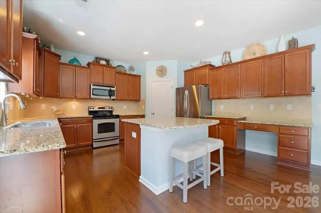 9718 Loughlin Lane Charlotte NC 28273