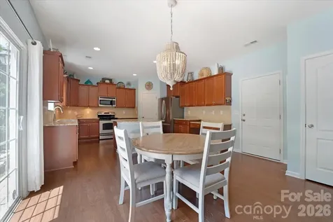 9718 Loughlin Lane Charlotte NC 28273