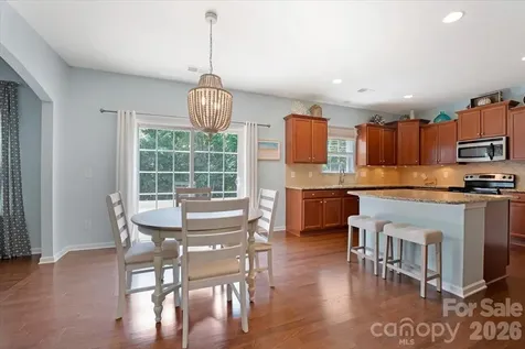 9718 Loughlin Lane Charlotte NC 28273