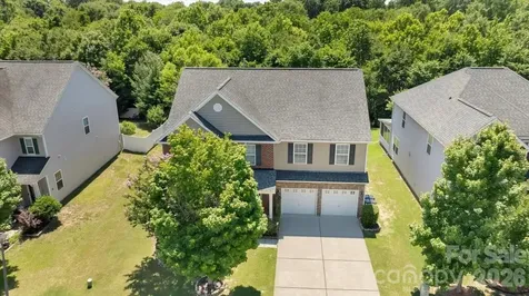9718 Loughlin Lane Charlotte NC 28273