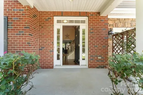 9718 Loughlin Lane Charlotte NC 28273