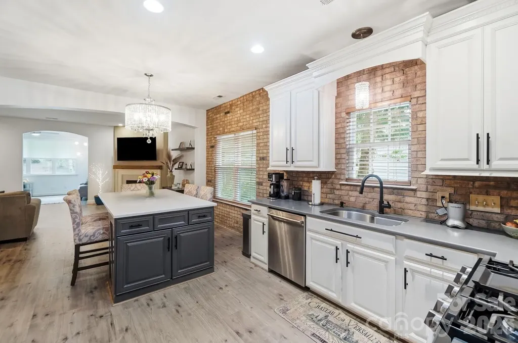 1424 Ridge Haven Road Waxhaw NC 28173