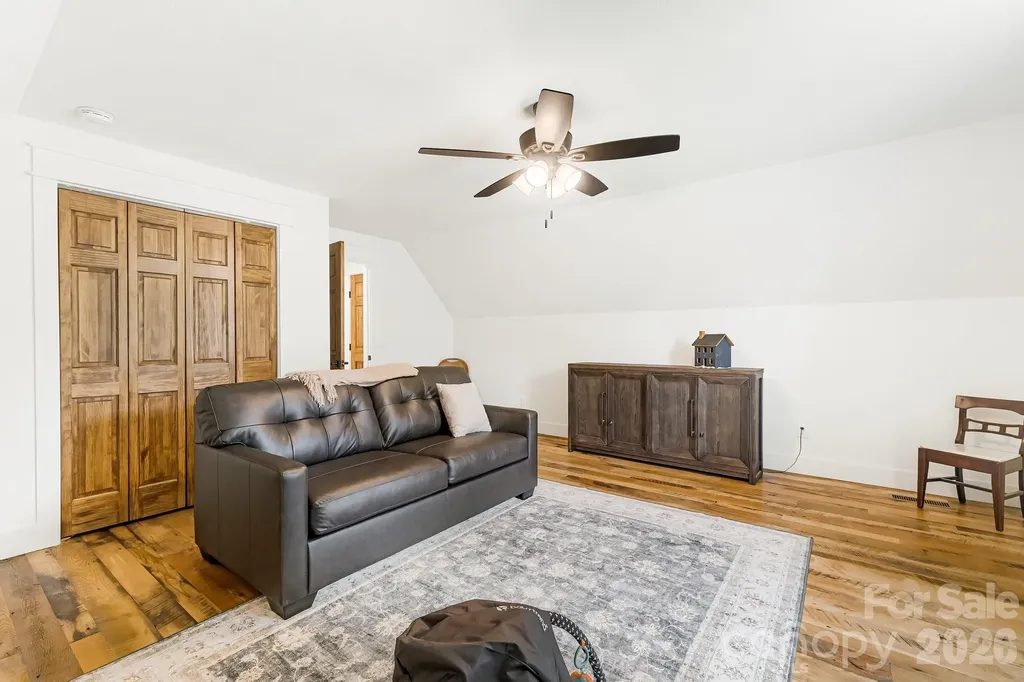 615 Don Felmet Road Marshall NC 28753