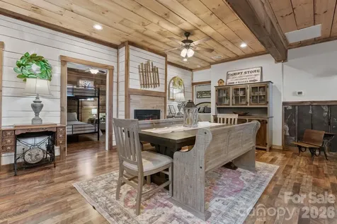 615 Don Felmet Road Marshall NC 28753