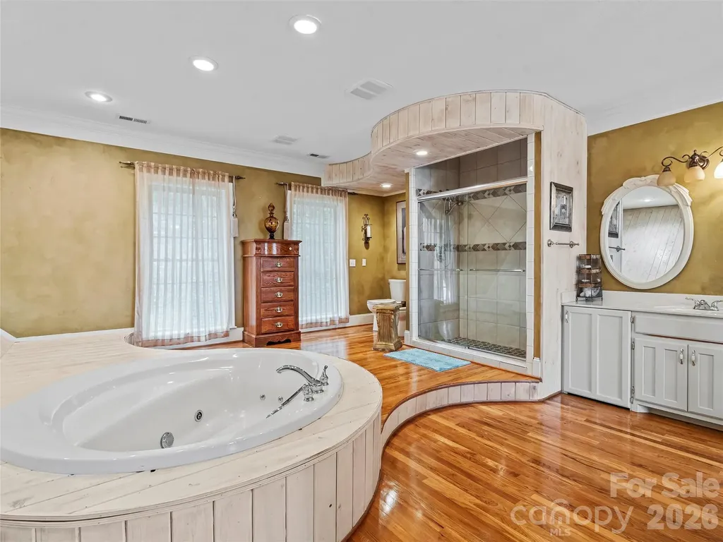 2983 Rockwood Drive Lenoir NC 28645
