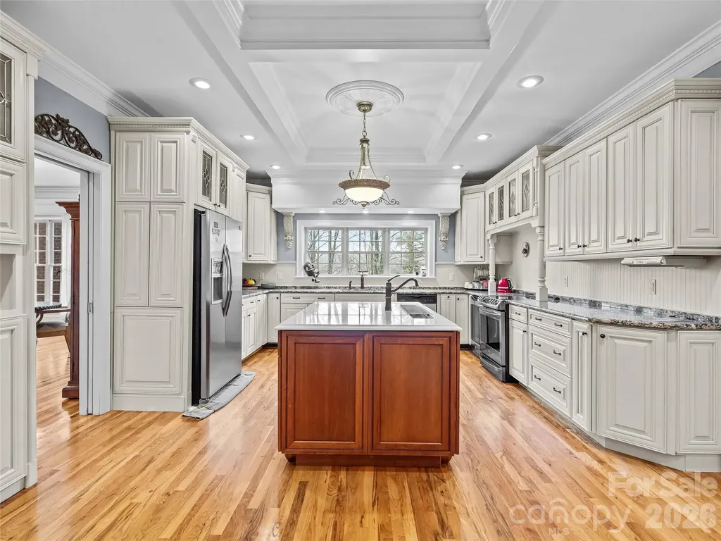 2983 Rockwood Drive Lenoir NC 28645