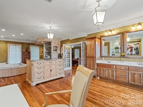 2983 Rockwood Drive Lenoir NC 28645