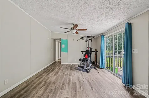 4533 Red Apple Drive Bessemer City NC 28016