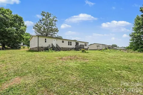 4533 Red Apple Drive Bessemer City NC 28016