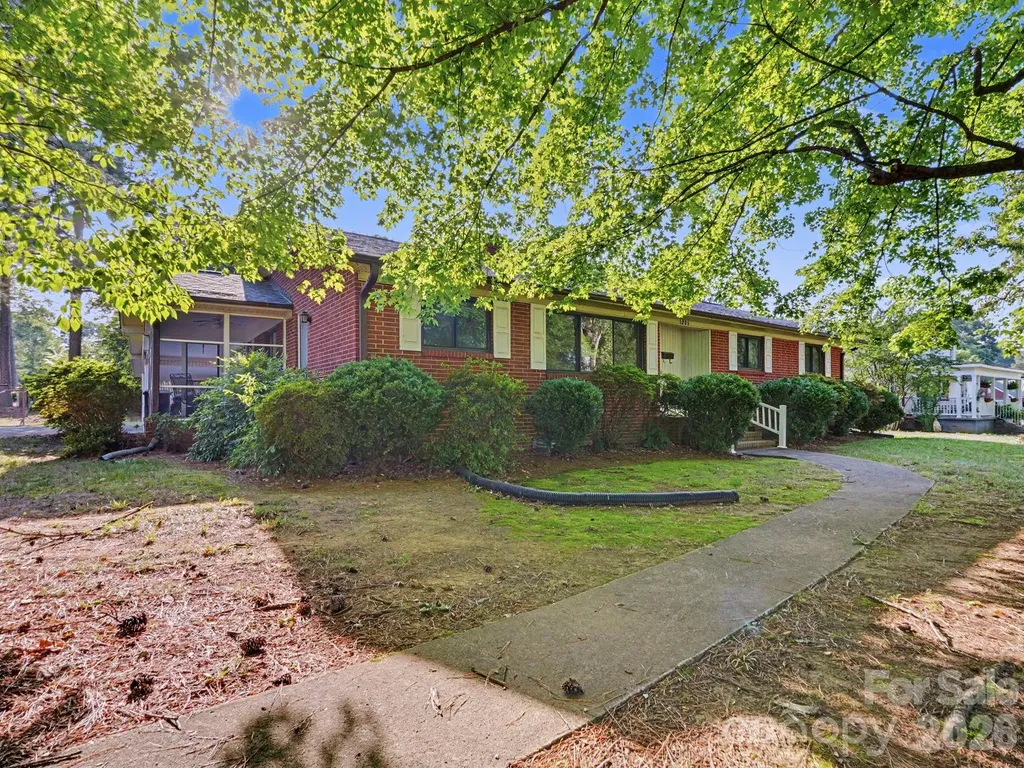 1006 S Main Street Landis NC 28088