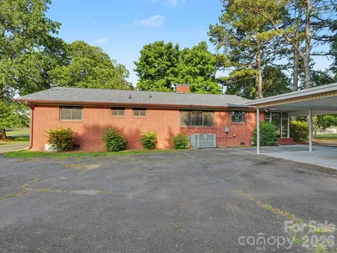 1006 S Main Street Landis NC 28088