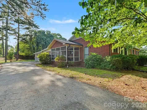 1006 S Main Street Landis NC 28088