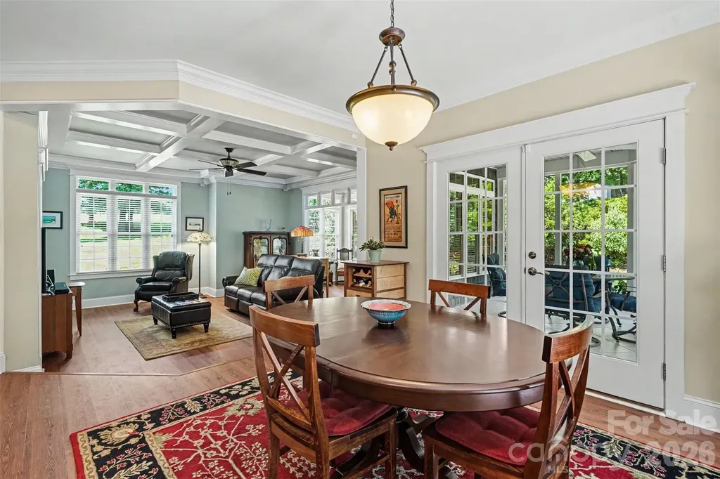162 Twin Lakes Drive Statesville NC 28625