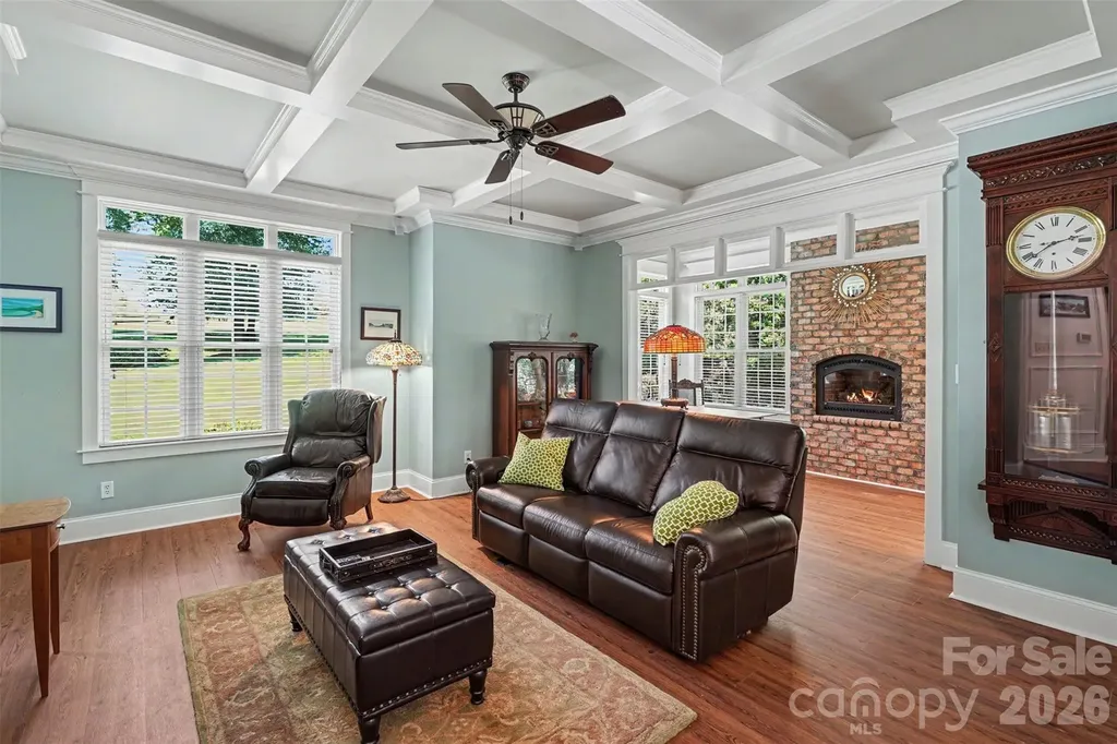 162 Twin Lakes Drive Statesville NC 28625