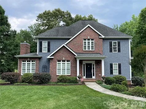 162 Twin Lakes Drive Statesville NC 28625