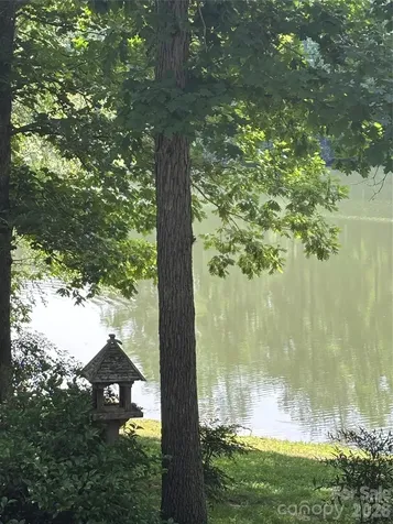 162 Twin Lakes Drive Statesville NC 28625
