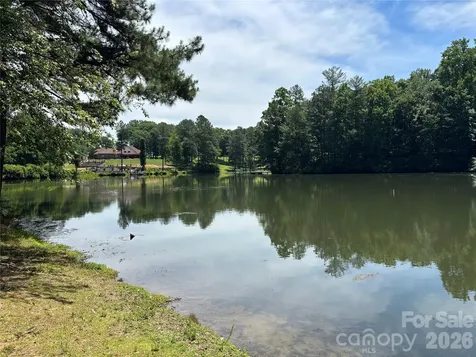 162 Twin Lakes Drive Statesville NC 28625