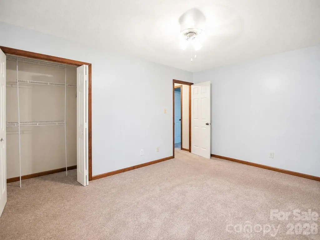 1330 5th Street NE Hickory NC 28601