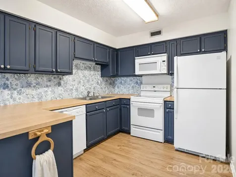 1330 5th Street NE Hickory NC 28601